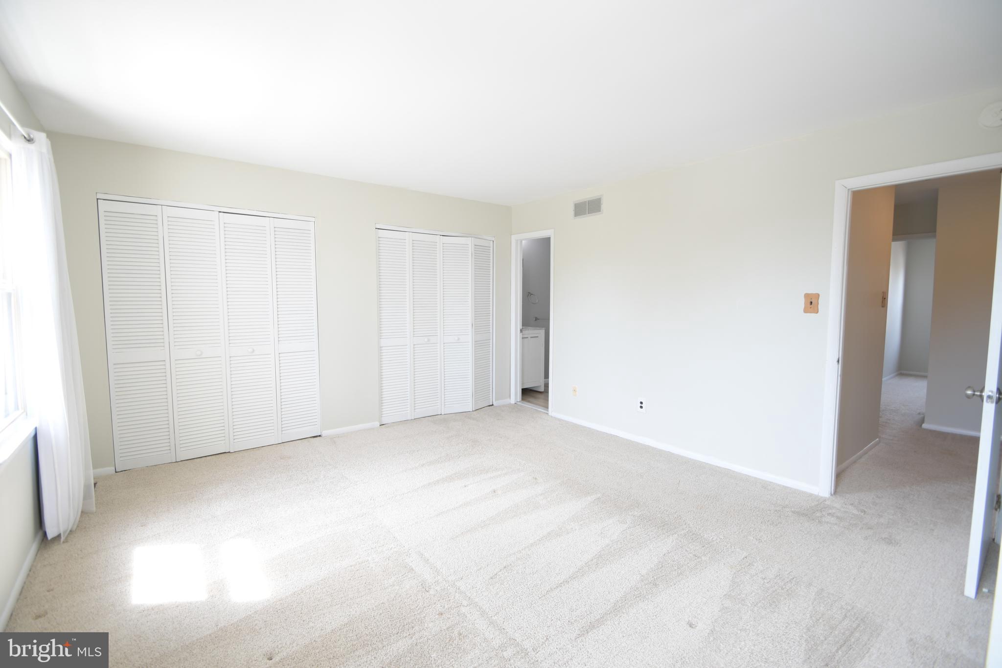 617 St Anthony Lane Upper Darby, PA 19082 - Photo 12 of 26 a view of an empty room