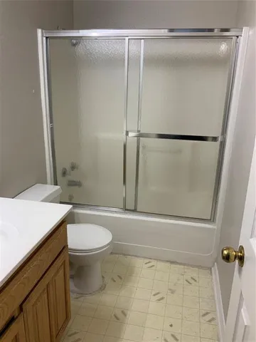 $2,300 | 7449 Ashcroft Circle, Fort Worth, TX 76120