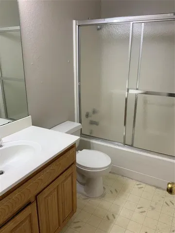 $2,300 | 7449 Ashcroft Circle, Fort Worth, TX 76120