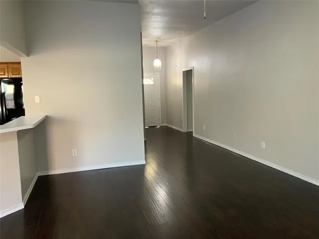 $2,300 | 7449 Ashcroft Circle, Fort Worth, TX 76120