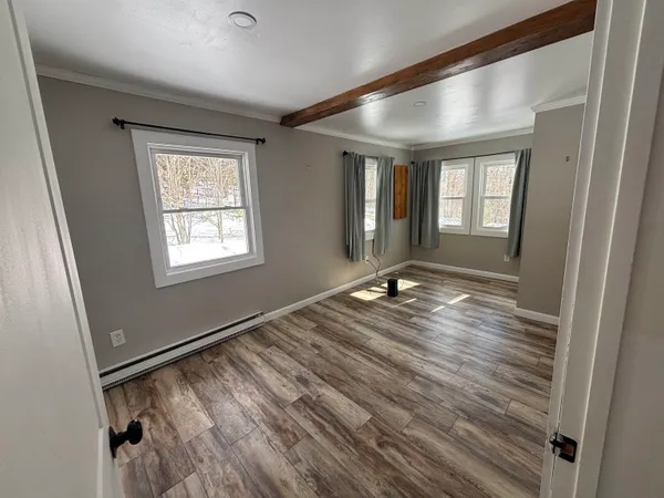 $2,500 | 280 Lakeshore Drive, Franklin, NH 03235