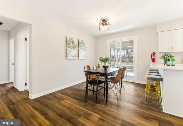 $389,900 | 354 Memorial Avenue, Gibbstown, NJ 08027