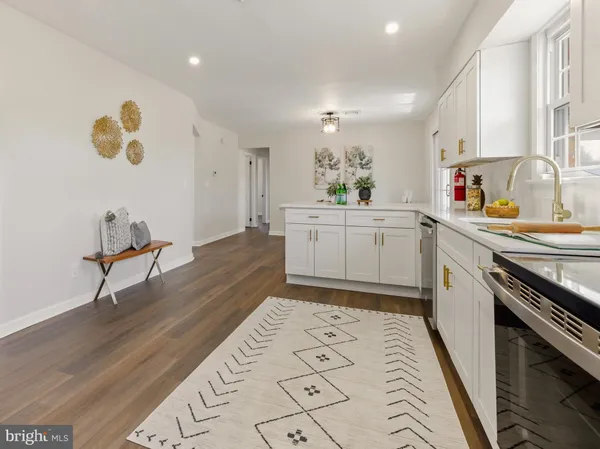 $389,900 | 354 Memorial Avenue, Gibbstown, NJ 08027