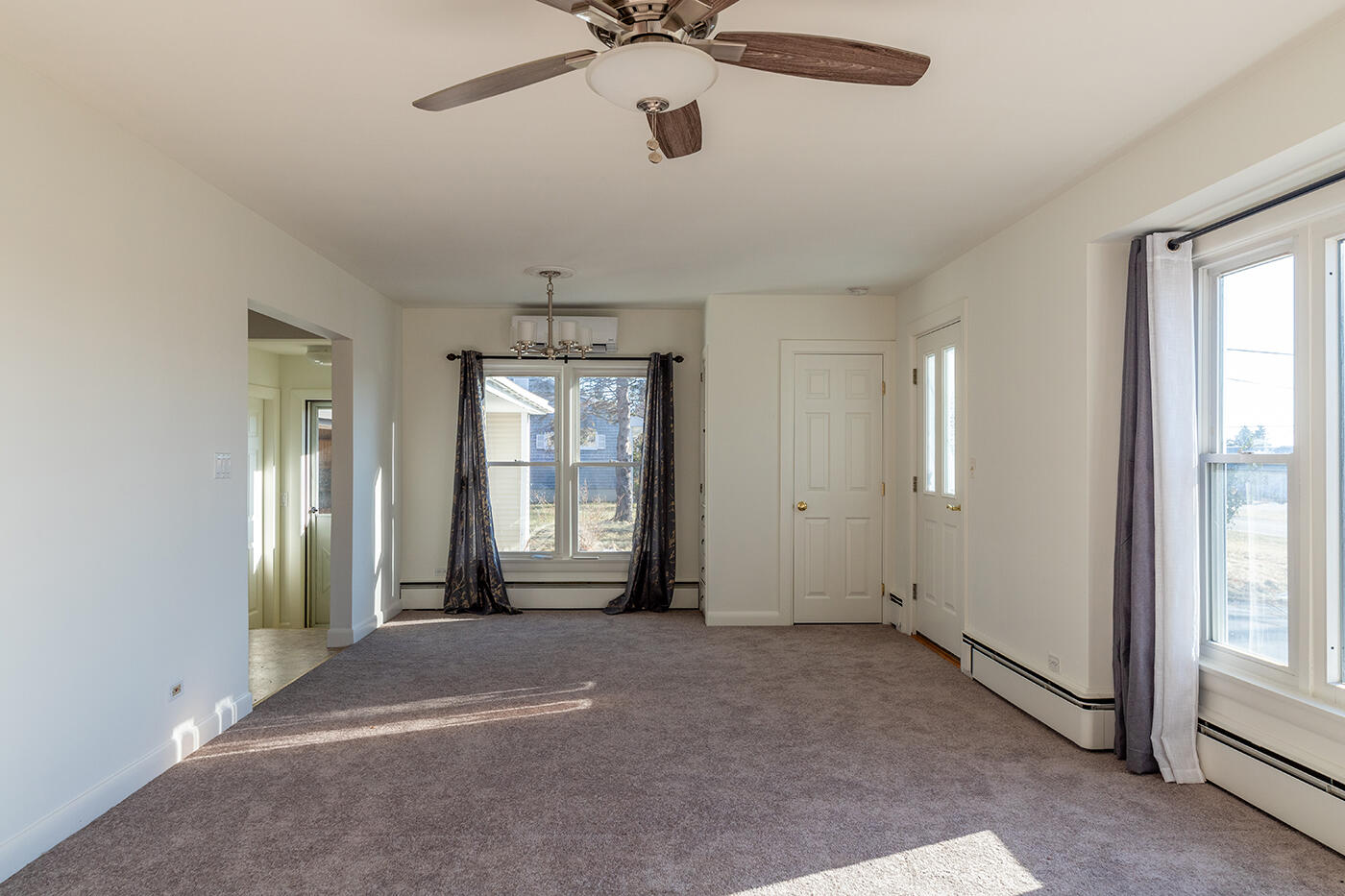 12 Samoset Road Rockland, ME 04841 - Photo 3 of 20 IMG_7599