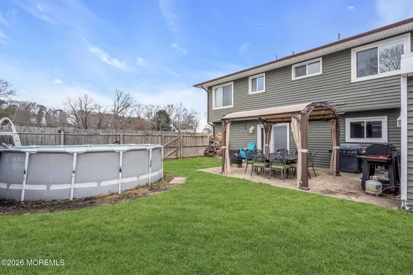 $650,000 | 7 Apache Drive, Toms River, NJ 08753