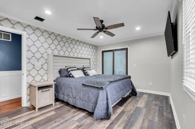 $699,000 | 7 Apache Drive, Toms River, NJ 08753