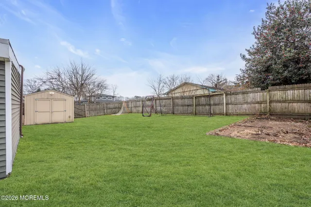 $699,000 | 7 Apache Drive, Toms River, NJ 08753