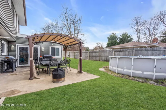 $699,000 | 7 Apache Drive, Toms River, NJ 08753