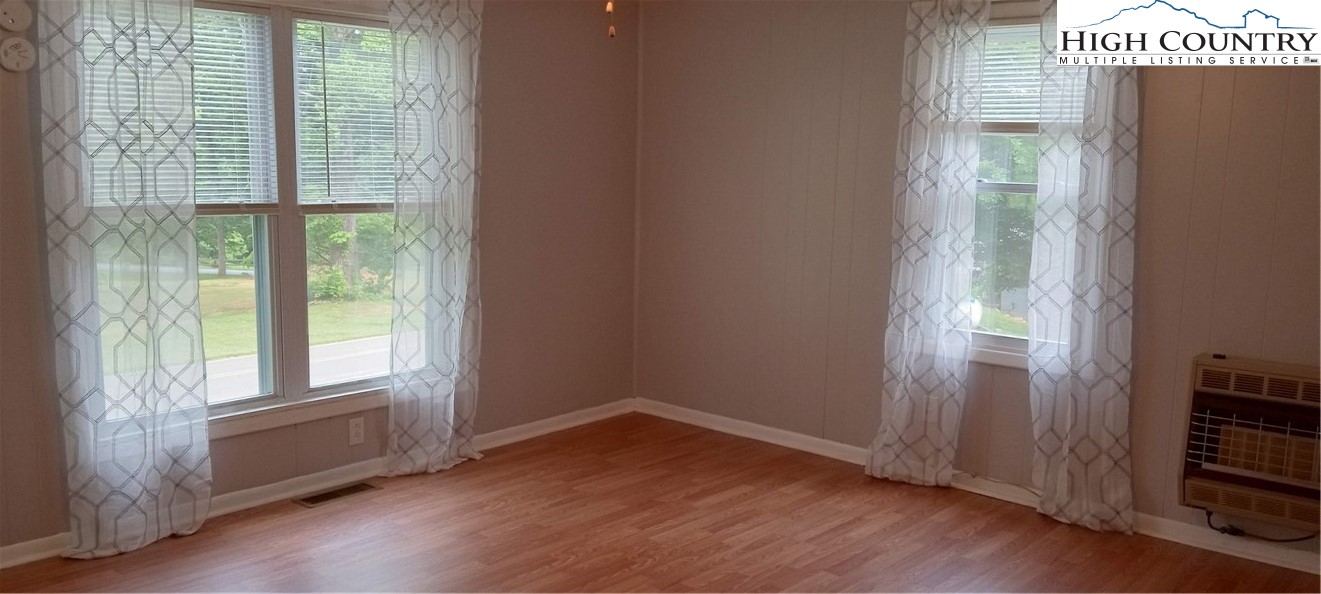 112 Robinson Road West Jefferson, NC 28694 - Photo 17 of 34 Gallery Image 17