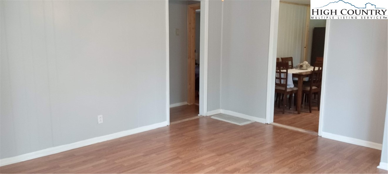 112 Robinson Road West Jefferson, NC 28694 - Photo 19 of 34 Gallery Image 19