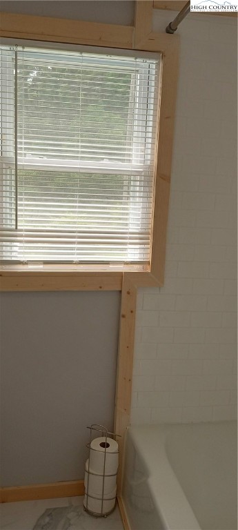 112 Robinson Road West Jefferson, NC 28694 - Photo 25 of 34 Gallery Image 25