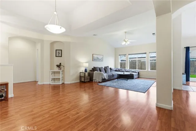 $425,000 | 535 Mallard Avenue, Lemoore, CA 93245