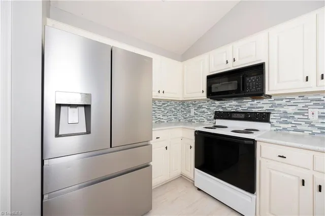 $325,000 | 3419 Derbywood Drive, Greensboro, NC 27410