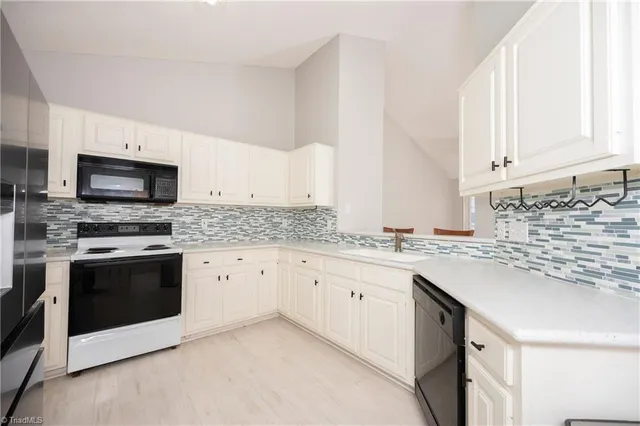 $325,000 | 3419 Derbywood Drive, Greensboro, NC 27410