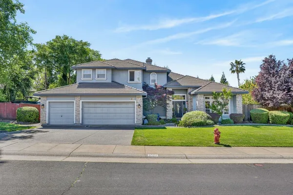 $1,174,900 | 6504 Swallowsview Court, Rocklin, CA 95677
