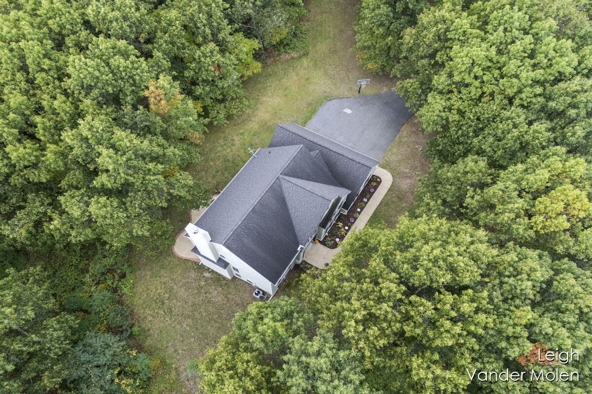 13432 Hill Country Road Lowell, MI 49331 - Photo 36 of 41 IMG_1040