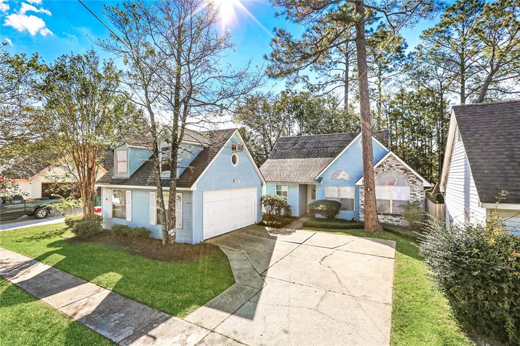 357 East Suncrest Loop Slidell, LA 70458 - Photo 1 of 12 Gallery Image 1