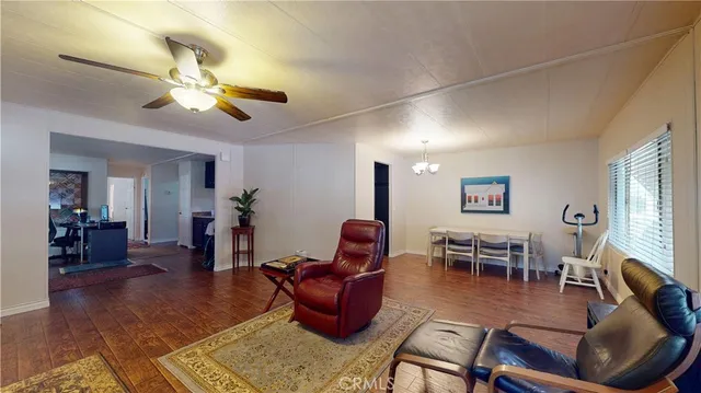 $595,000 | 3595 Santa Fe Avenue, Unit 214, Long Beach, CA 90810