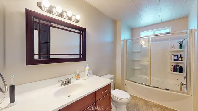 $595,000 | 3595 Santa Fe Avenue, Unit 214, Long Beach, CA 90810