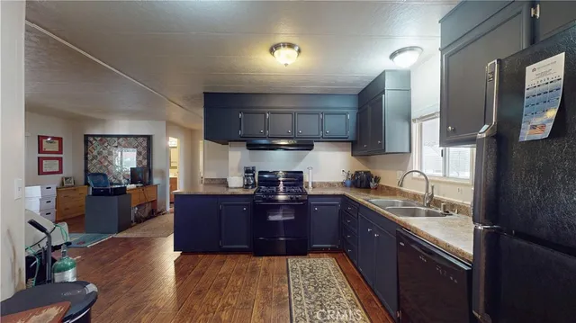 $595,000 | 3595 Santa Fe Avenue, Unit 214, Long Beach, CA 90810