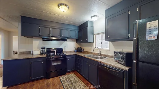 $595,000 | 3595 Santa Fe Avenue, Unit 214, Long Beach, CA 90810