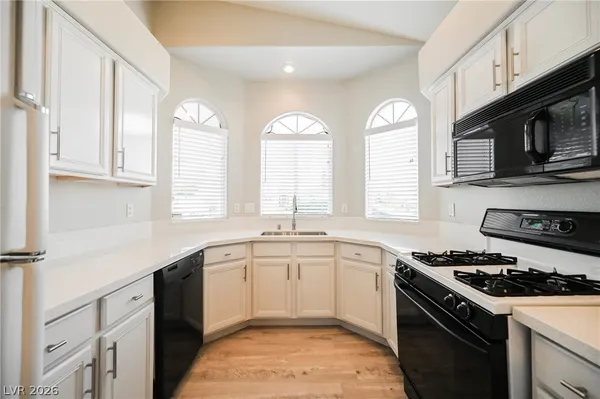 $2,495 | 490 Beaconwood Street, Henderson, NV 89052