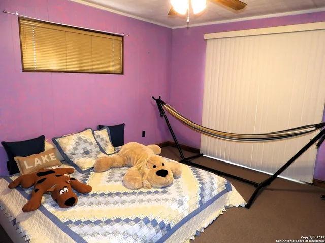 a bed room with a bed