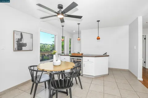 $1,679,000 | 975 Calle Verde, Martinez, CA 94553