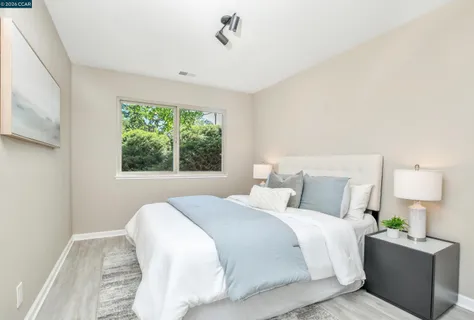 $1,679,000 | 975 Calle Verde, Martinez, CA 94553