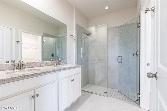 $345,000 | 10267 Bonavie Cove Drive, Fort Myers, FL 33966