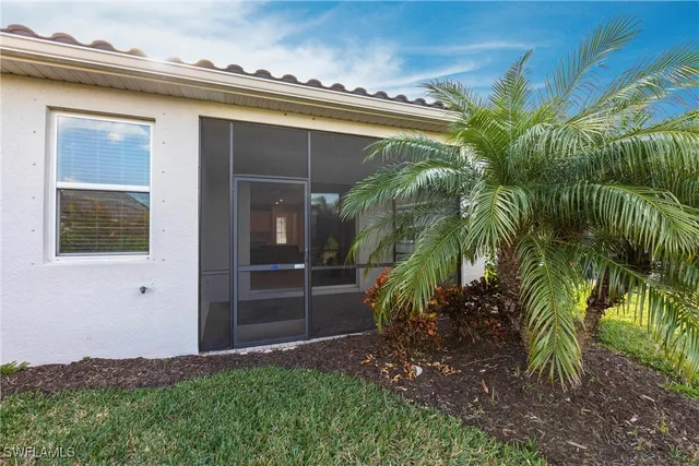$345,000 | 10267 Bonavie Cove Drive, Fort Myers, FL 33966