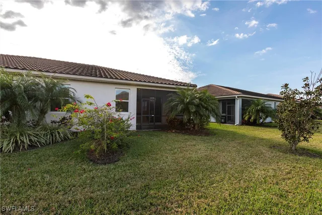 $345,000 | 10267 Bonavie Cove Drive, Fort Myers, FL 33966