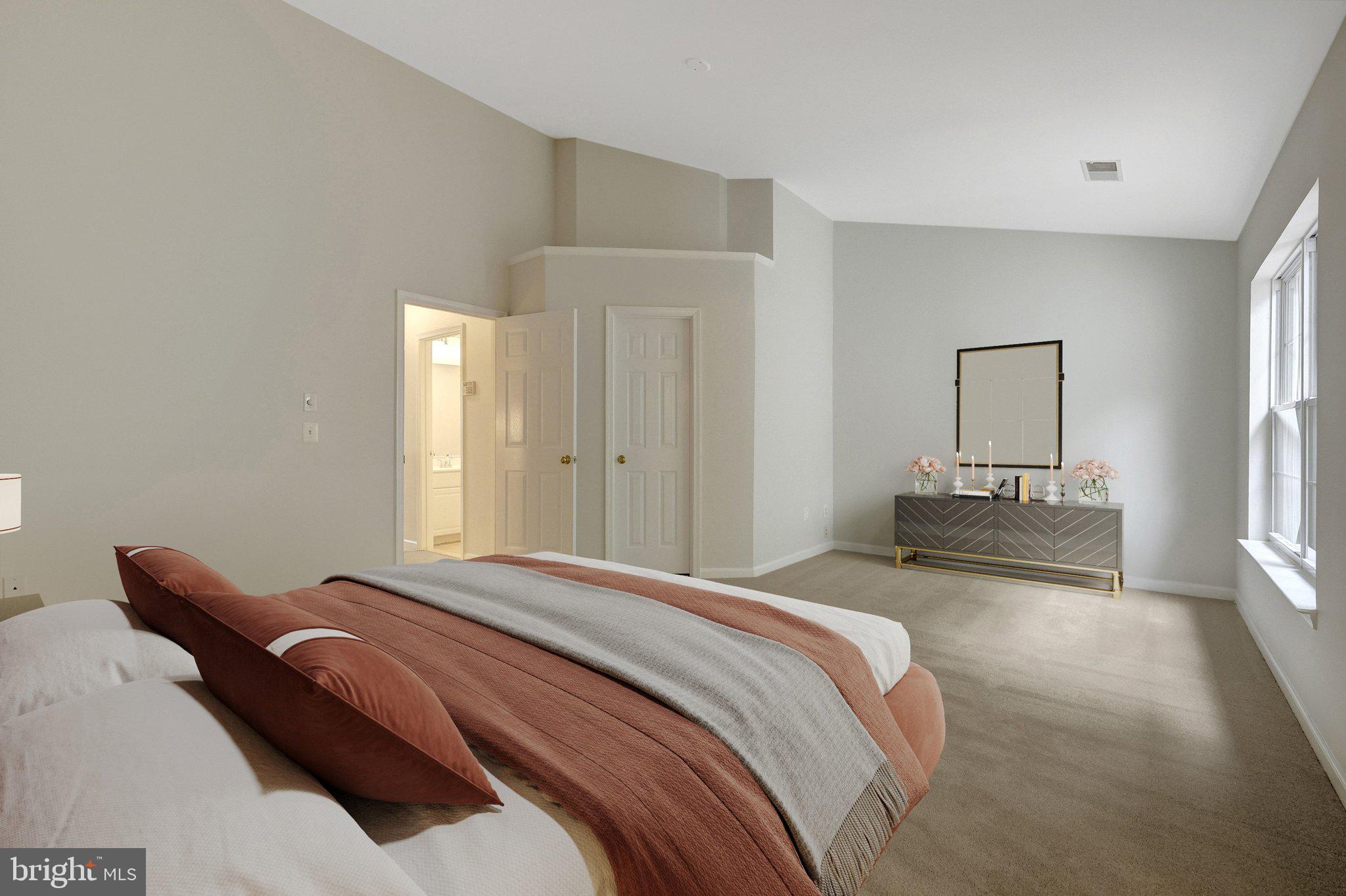 1268 Wild Hawthorn Way Reston, VA 20194 - Photo 33 of 55 Virtual Presentation of Primary Suite