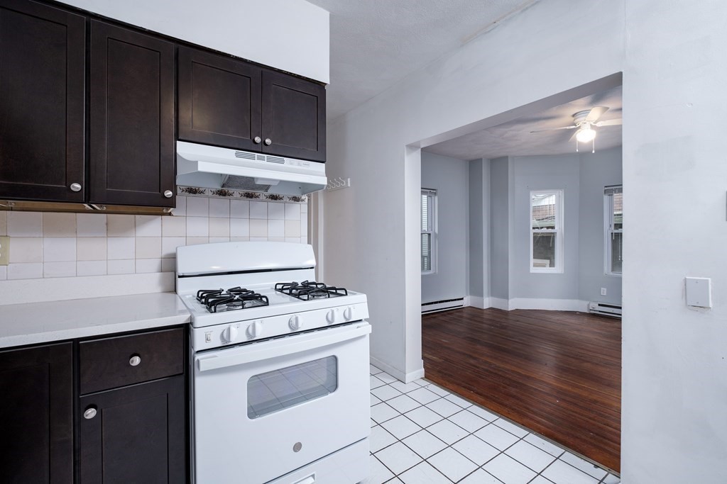 3 Dell Street, Unit 1 Somerville, MA 02145 - Photo 2 of 10