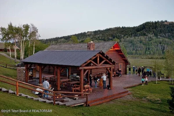 $21,000,000 | 24700 Cottonwood Creek Road, Jackson, WY 83001