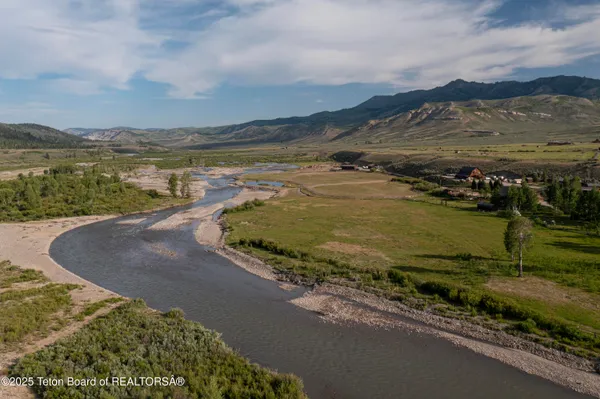 $21,000,000 | 24700 Cottonwood Creek Road, Jackson, WY 83001