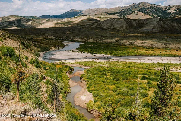 $21,000,000 | 24700 Cottonwood Creek Road, Jackson, WY 83001