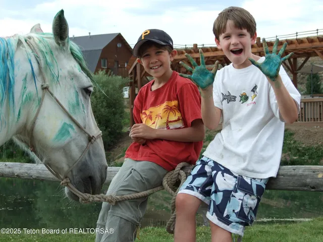 $25,000,000 | 24700 Cottonwood Creek Road, Jackson, WY 83001