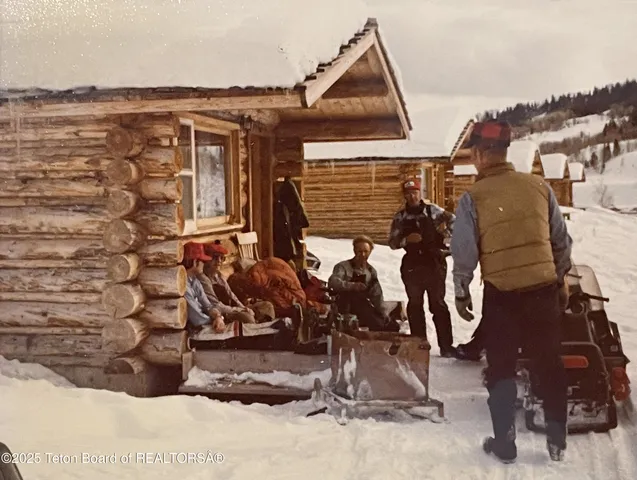 $25,000,000 | 24700 Cottonwood Creek Road, Jackson, WY 83001