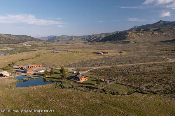 $21,000,000 | 24700 Cottonwood Creek Road, Jackson, WY 83001