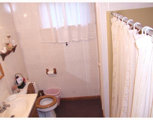 218 Furnace Road Dunbar, PA 15431 - Photo 10 of 13 Master Bath/Spa.