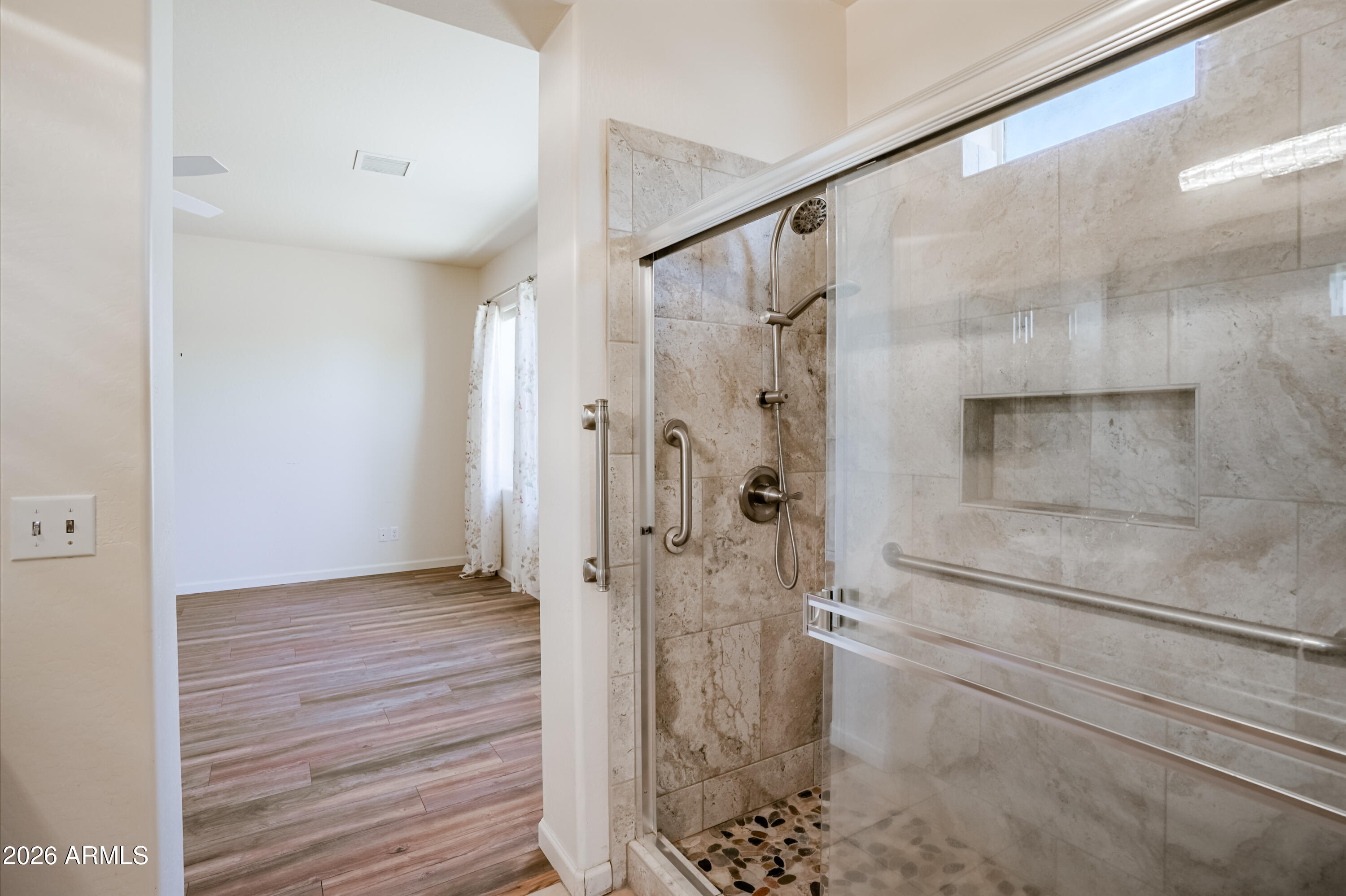 622 King Copper Road Clarkdale, AZ 86324 - Photo 14 of 36 Primary Bathroom 2