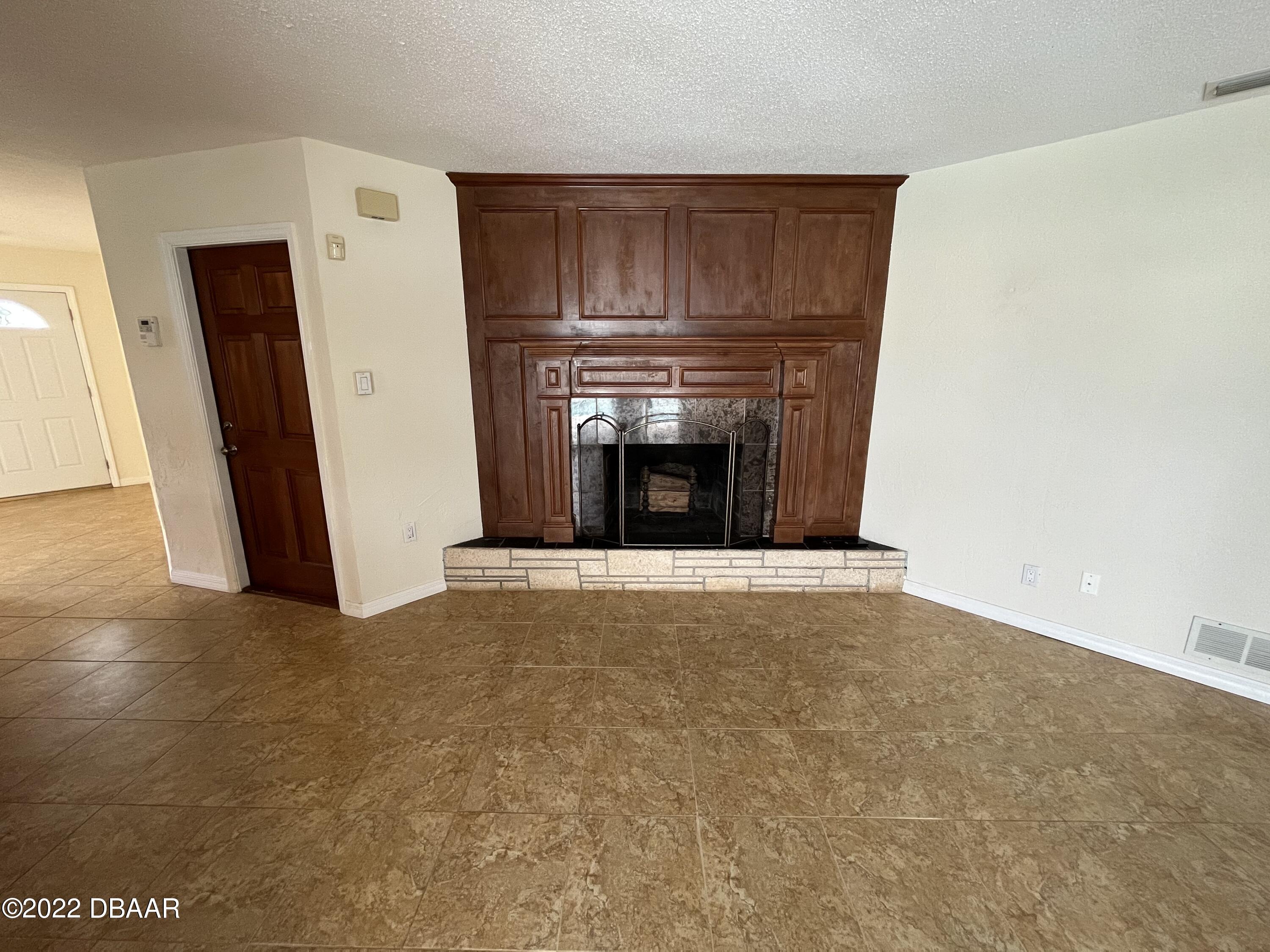 1436 Suwanee Road Daytona Beach, FL 32114 - Photo 16 of 44 IMG_6815