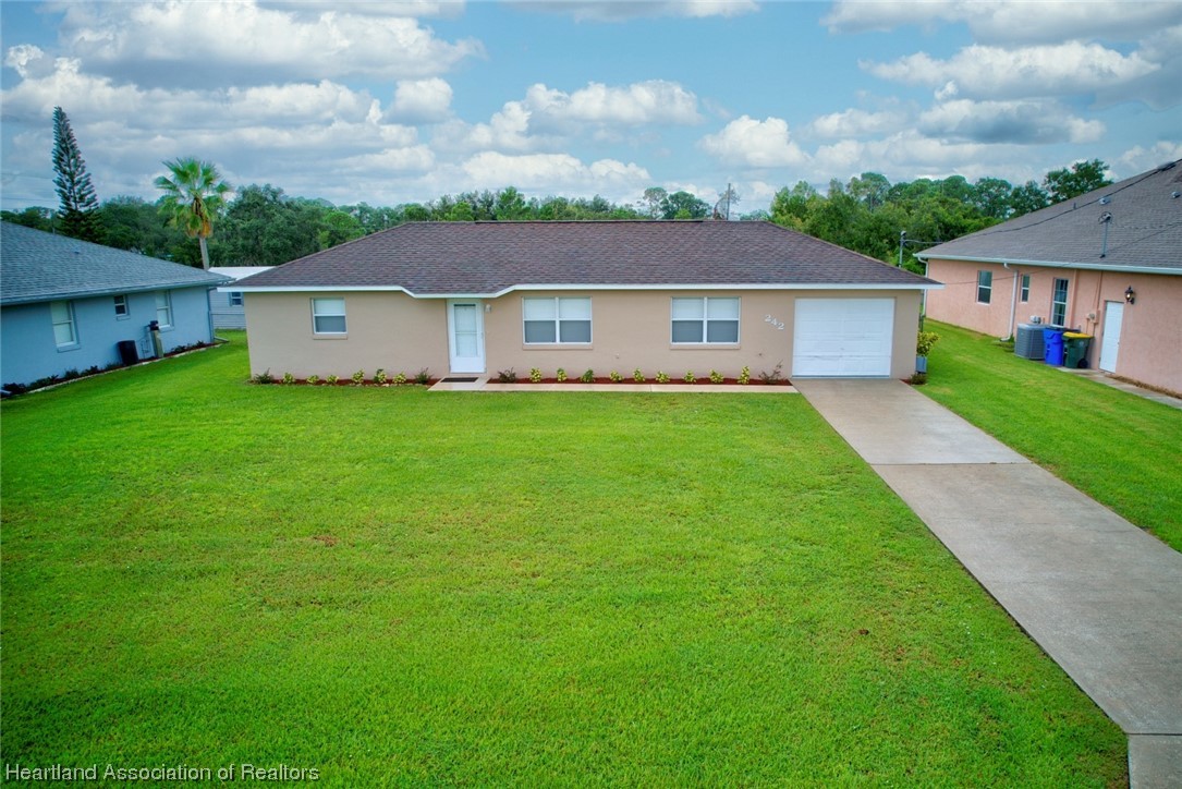 242 Grape Road Northwest Lake Placid, FL 33852 - Photo 1 of 32 Gallery Image 1