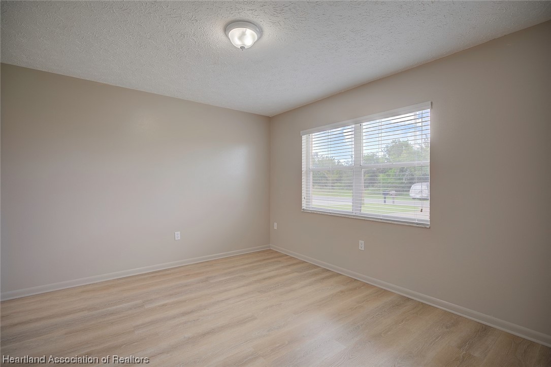 242 Grape Road Northwest Lake Placid, FL 33852 - Photo 11 of 32 Gallery Image 11