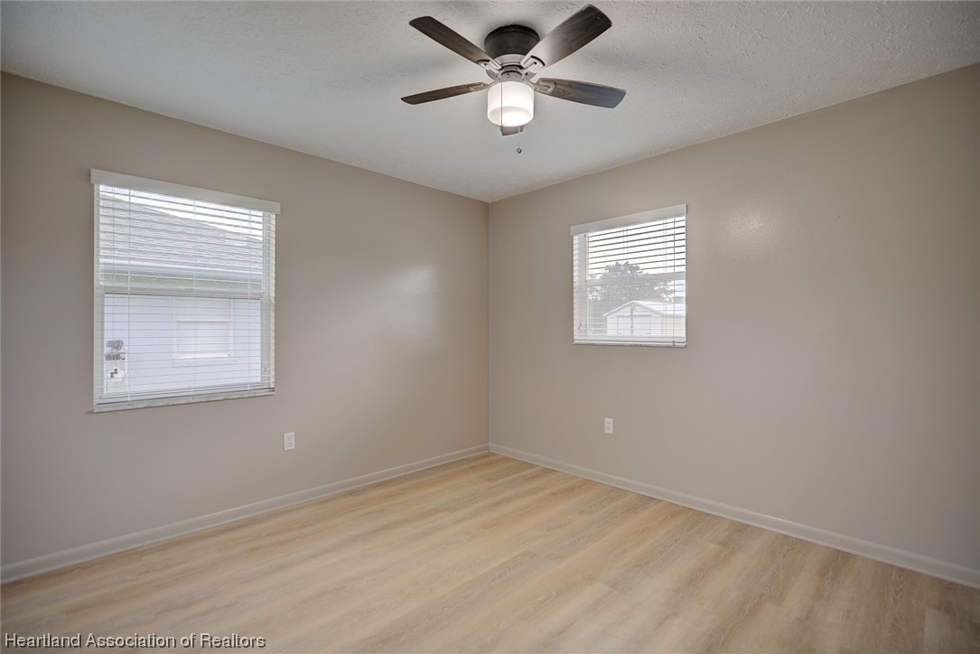 242 Grape Road Northwest Lake Placid, FL 33852 - Photo 16 of 32 Gallery Image 16