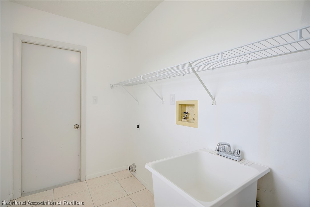 242 Grape Road Northwest Lake Placid, FL 33852 - Photo 10 of 32 Gallery Image 10
