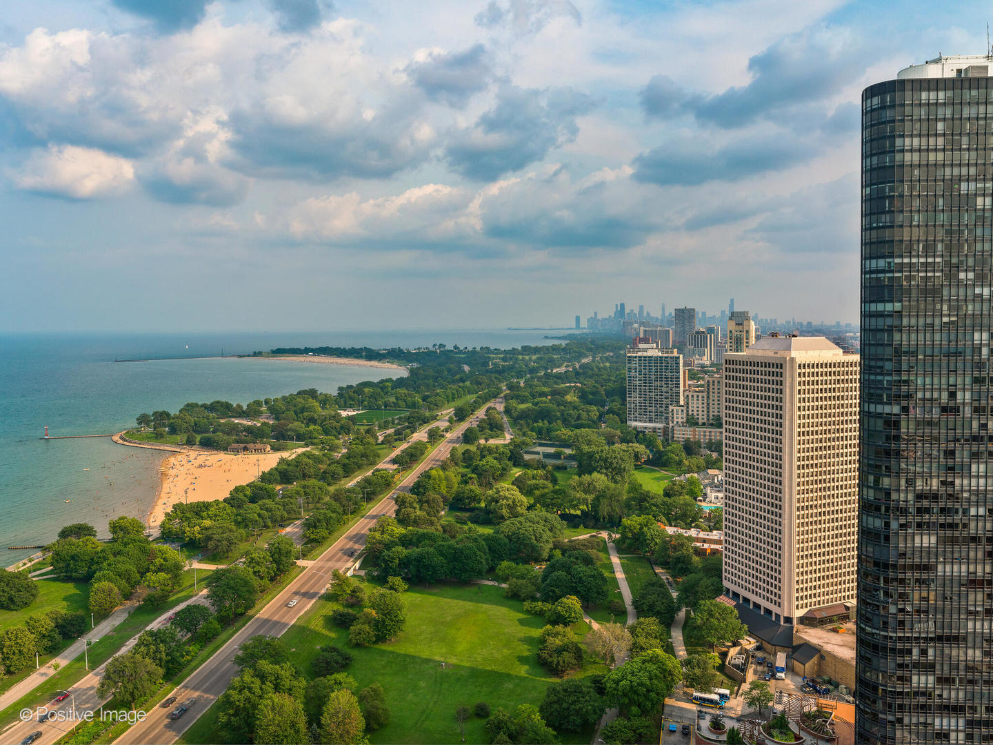 5455 North Sheridan Road, Unit 3106 Chicago, IL 60640 - Photo 28 of 32 Gallery Image 28