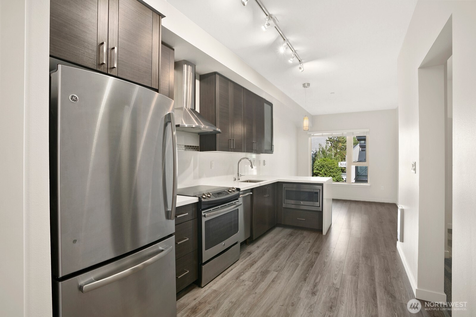 1760 Northwest 56th Street, Unit 421 Seattle, WA 98107 - Photo 1 of 21