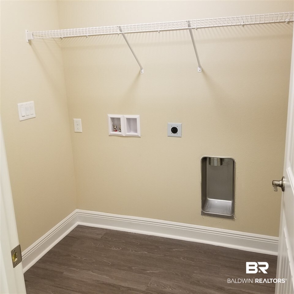 15560 Troon Drive Foley, AL 36535 - Photo 13 of 24 Not subject home. Finishes and colors may differ.